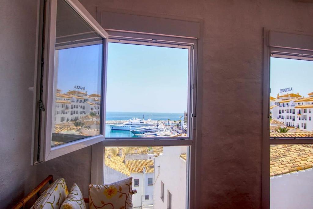 Apartment 1079 - Frontline Puerto Banus